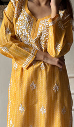 Load image into Gallery viewer, Sezuka Women's Lakhnavi Handcrafted Cotton Chikankari Top - HONC0350777
