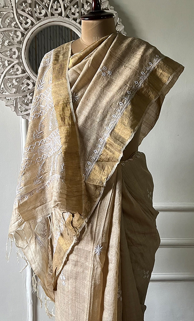 Women's Lakhnavi Handcrafted Munga Silk Chikankari Saree - HONC0314647