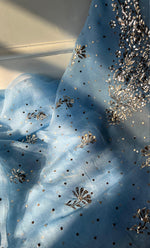 将图像加载到图库查看器中， Marifa Women&#39;s Lakhnavi Handcrafted Pure Organza Chikankari Unstitched Kurta And Dupatta Set- HONC0294044
