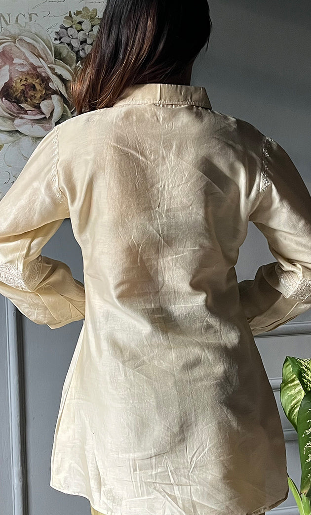 Afifa Women's Lakhnavi Handcrafted Chanderi Silk Chikankari Top And Pant Set - HONC03079440