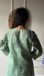 Load image into Gallery viewer, Women's Lakhnavi Handcrafted Cotton Chikankari Kurti - HONC0347150