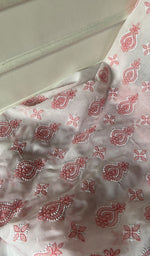 将图像加载到图库查看器中， Women's Lakhnavi Handcrafted Cotton Unstitched Chikankari Suit Material - HONC0367458