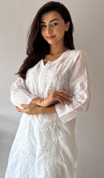 将图像加载到图库查看器中， Women's Lakhnavi Handcrafted Cotton Chikankari Kurti - HONC0363226