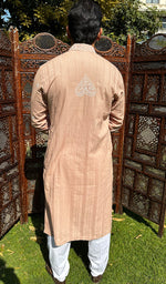 Load image into Gallery viewer, Men's Lucknowi Handcrafted Cotton Chikankari Kurta - HONC0335263