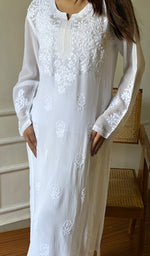 Load image into Gallery viewer, Women&#39;s Lakhnavi Handcrafted Viscose Georgette Chikankari Kurti - HONC0115981
