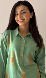 Load image into Gallery viewer, Aamna Women's Lakhnavi Handcrafted Cotton Chikankari Top - HONC0325780