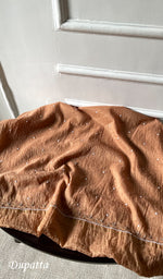 Load image into Gallery viewer, Women&#39;s Lakhnavi Handcrafted Mul Chanderi Unstitched Kurta And Dupatta Set- HONC0323418
