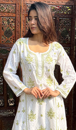 将图像加载到图库查看器中， Gulshan Women&#39;s Lucknowi Handcrafted Cotton Chikankari Kurti - HONC0159624
