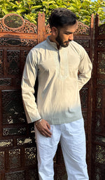 Load image into Gallery viewer, Men&#39;s Lucknowi Handcrafted Cotton Chikankari Short Kurta - HONC0121097
