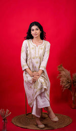 Load image into Gallery viewer, Divya Women&#39;s Lucknowi Handcrafted Cotton Chikankari Kurti - HONC0213349
