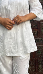 Load image into Gallery viewer, Rania Women&#39;s Lakhnavi Handcrafted Cotton Chikankari Kurta And Palazzo Set - HONC0270133
