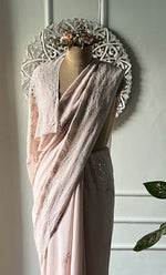 将图像加载到图库查看器中， Women's Lakhnavi Handcrafted Viscose Georgette Chikankari Saree - HONC0317907