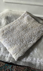 将图像加载到图库查看器中， Women's Lakhnavi Handcrafted Pure Organza Chikankari Semi -stitched Anarkali And Dupatta Set - HONC0328513