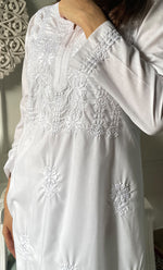 将图像加载到图库查看器中， Women's Lucknowi Handcrafted Cotton Chikankari Kurti - HONC0330732