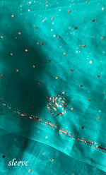 将图像加载到图库查看器中， Women&#39;s Lakhnavi Handcrafted Pure Organza Chikankari Unstitched Kurta And Dupatta Set- HONC0299980
