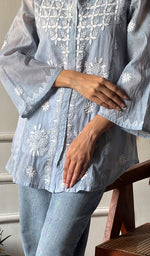 Load image into Gallery viewer, Vaanya Women's Lakhnavi Handcrafted Mul Chanderi Chikankari Top - HONC0334148