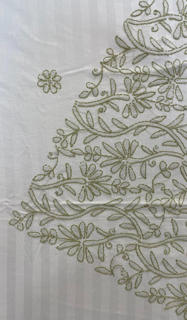 Lakhnavi Handcrafted Cotton Chikankari Bedsheet Set - HONC014776