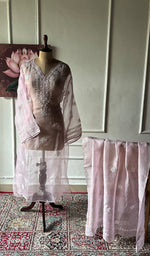 将图像加载到图库查看器中， Women's Lakhnavi Handcrafted Pure Organza Chikankari Semi - Stitched Kurta And Dupatta Set- HONC0348613
