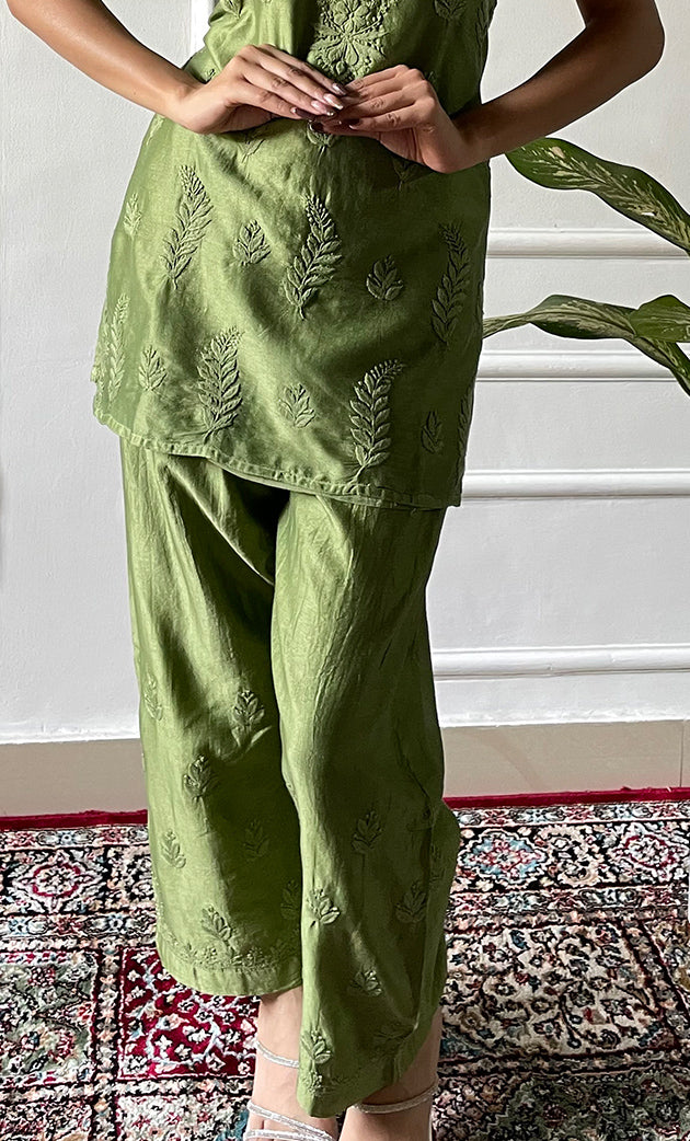 Amreena Women's Lakhnavi Handcrafted Chanderi Silk Chikankari Top And Pant Set - HONC0323051