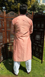 Load image into Gallery viewer, Men's Lucknowi Handcrafted Chanderi Chikankari Silk Kurta - HONC03224280
