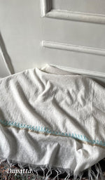 将图像加载到图库查看器中， Titli Women's Lakhnavi Handcrafted Unstitchd Mul Chanderi Kurta And Dupatta Set - HONC0330019