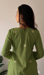 Prisha Women's Lakhnavi Handcrafted Cotton Chikankari Kurti - HONC066666
