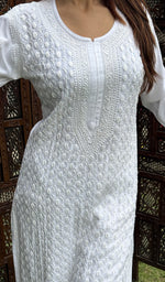 Load image into Gallery viewer, Hinaya Women&#39;s Lakhnavi Handcrafted Rayon Chikankari Kurti - HONC0153613
