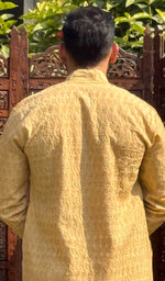 Load image into Gallery viewer, Men&#39;s Lucknowi Handcrafted Cotton Chikankari Kurta - HONC0123585
