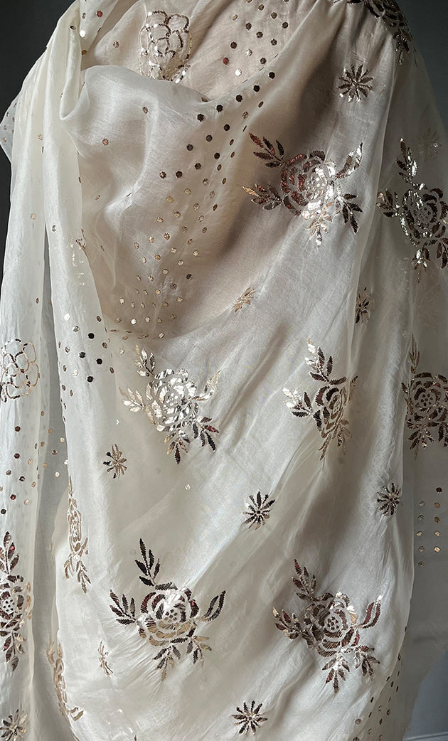 Women's Lucknowi Handcrafted Pure Organza Silk Chikankari Saree - HONC0307475