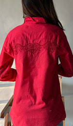 Load image into Gallery viewer, Women&#39;s Lucknowi Handcrafted Slub Cotton Chikankari Top - HONC0299100
