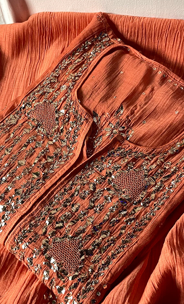 Women's Lakhnavi Handcrafted Mul Chanderi Semi-Stitched Kurta And Dupatta Set - HONC0323627