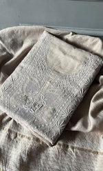 将图像加载到图库查看器中， Women&#39;s Lakhnavi Handcrafted Munga Silk Chikankari Kurta And Dupatta Set- HONC0280927
