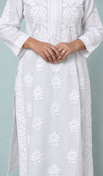 Women's Lucknowi Handcrafted Mul Cotton Chikankari Kurti- HONC0158917