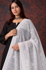 Nazm Women's Lucknowi Handcrafted Kota Cotton Chikankari Dupatta - HONC0386485