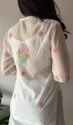 Load image into Gallery viewer, Sophia Women's Lakhnavi Handcrafted Mul Chanderi Chikankari Top - HONC0372931