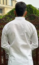 Load image into Gallery viewer, Men&#39;s Lucknowi Handcrafted Cotton Chikankari Kurta - HONC0325971
