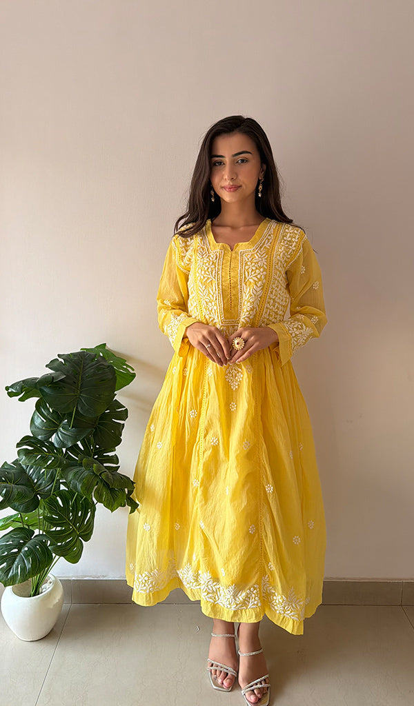 Fariah Women's Lucknowi Handcrafted Mul Chanderi Chikankari Kurti - HONC0264995