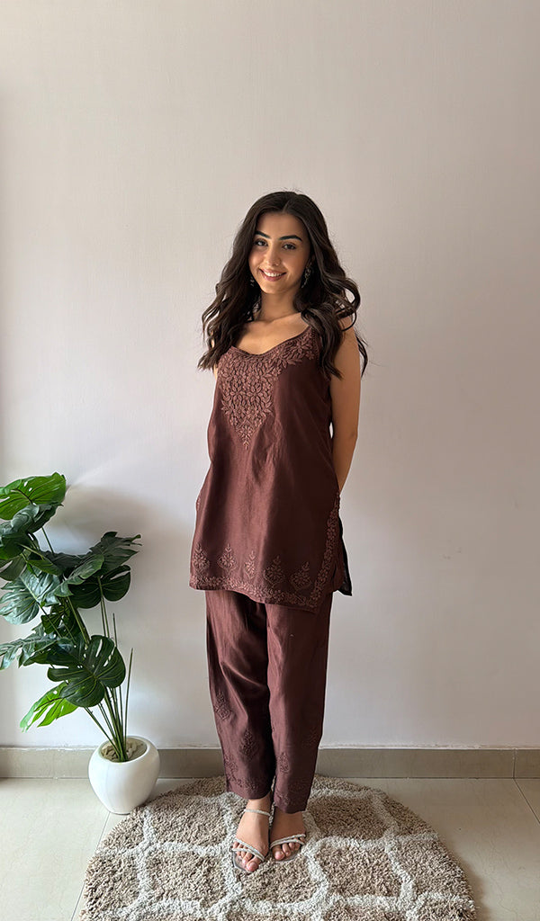 Amreena Women's Lakhnavi Handcrafted Chanderi Silk Chikankari Top And Pant Set - HONC0345001