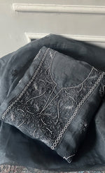 将图像加载到图库查看器中， Women's Lakhnavi Handcrafted Pure Organza Chikankari Unstitched Kurta And Dupatta Set- HONC0311247