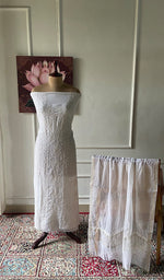 Load image into Gallery viewer, Women's Lakhnavi Handcrafted Mul Chanderi Unstitched Kurta And Dupatta Set - HONC0347658