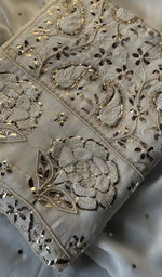 Load image into Gallery viewer, Women&#39;s Lucknowi Handcrafted Viscose Georgette Chikankari Kurta Dupatta Set- HONC0279077
