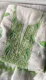 Load image into Gallery viewer, Titlee Women's Lakhnavi Handcrafted Mul Chanderi Kurta And Dupatta Set - HONC0378400