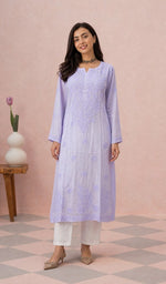 Lavender muslin kurti on the model, full length