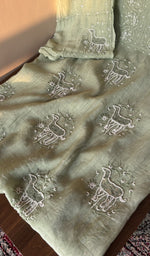 Sage green mul chanderi kurta, close view of the embroidery