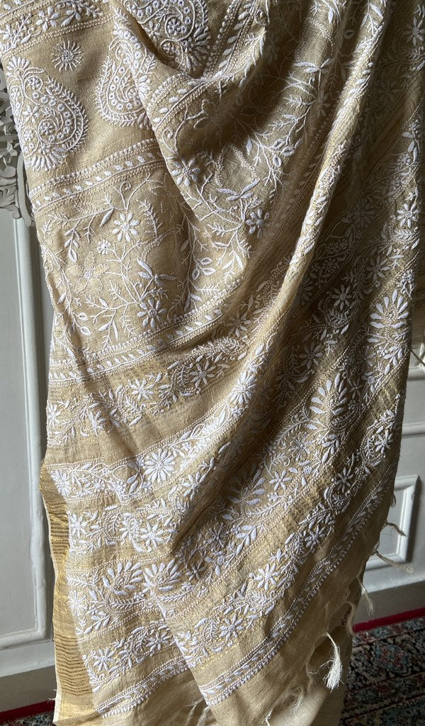 close view of the do taar and teen taar chikankari with haath ki jaali on gold pure khadi silk