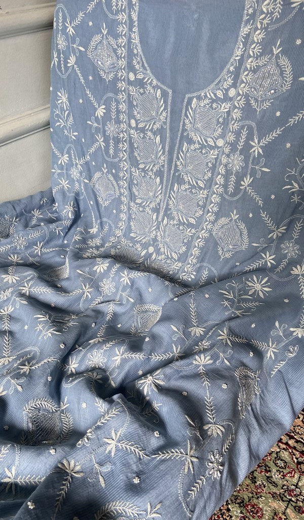 Border and hem of the steel blue pure maheshwari mul chanderi