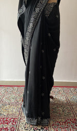 The drape seen from the front