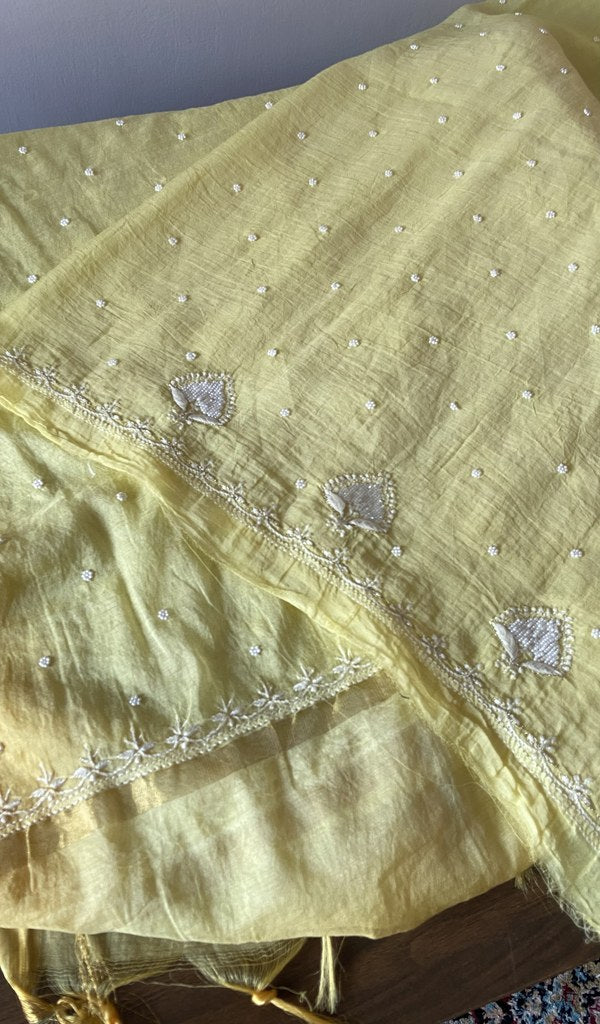 Close up of the thread work