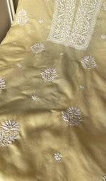 Lemon yellow cotton kurta, close view of the embroidery
