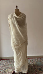 The drape from the back